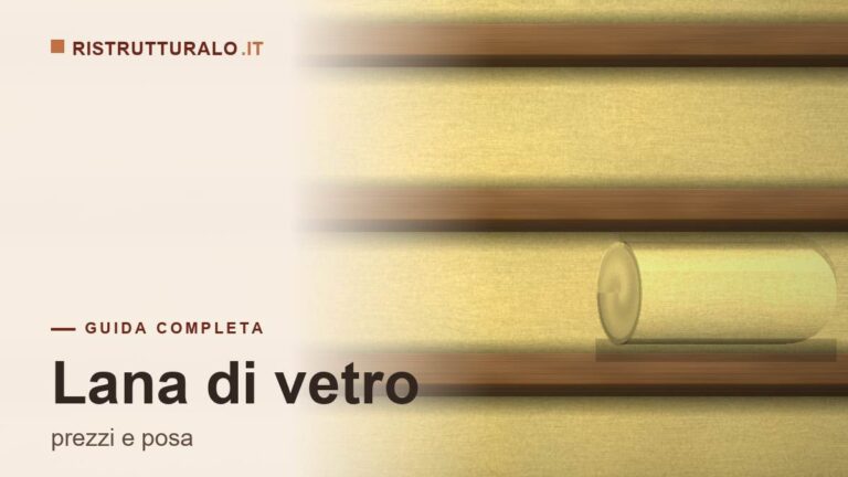 Rotoli di lana di vetro in posa durante una ristrutturazione